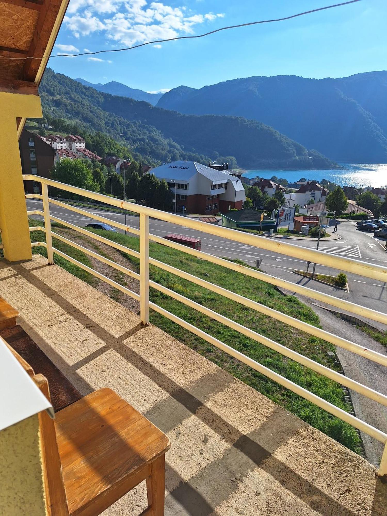 Apartman Ognjenovic Apartment Плужине Екстериор снимка